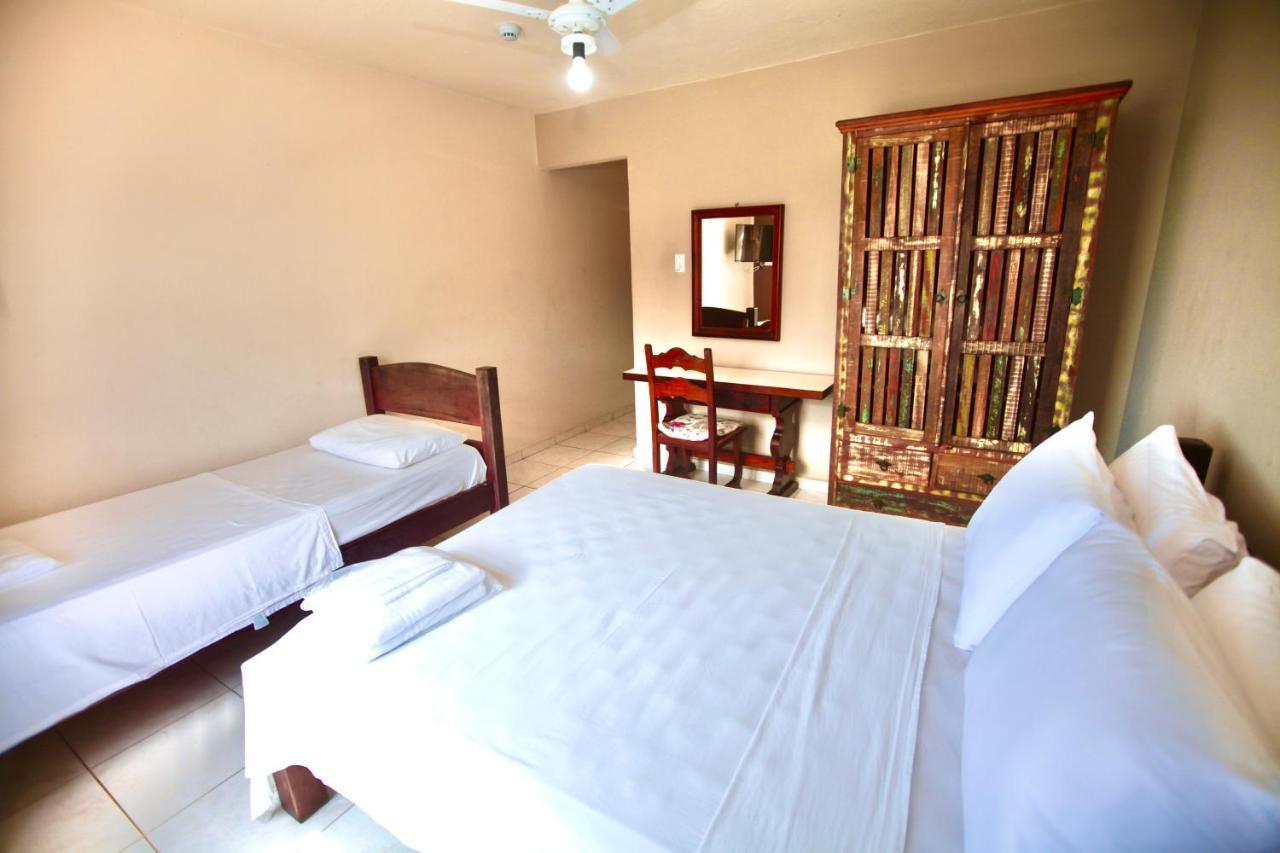 Colonial Hotel Ilhabela Esterno foto